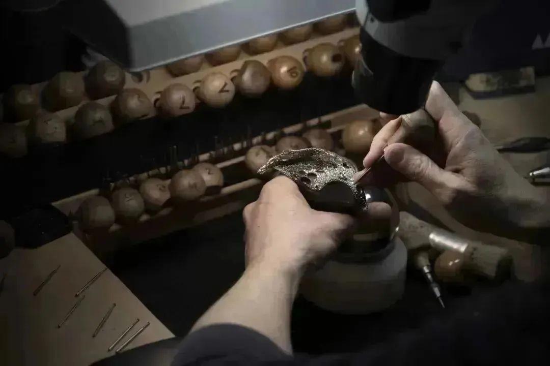 二十载突破，她重新定义了“珠宝”