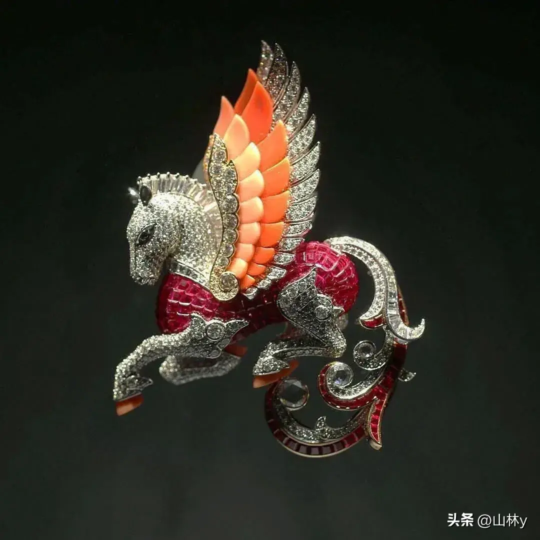 一组世界顶级珠宝欣赏，璀璨夺目，美轮美奂