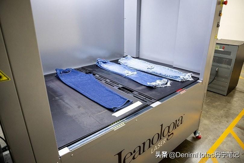 牛仔行业科技创新，引领绿色新时尚！世界首款可降解弹力牛仔布