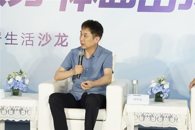 小天鹅双洗站占位“中国家庭洗护专家”，释放体面生活的自由