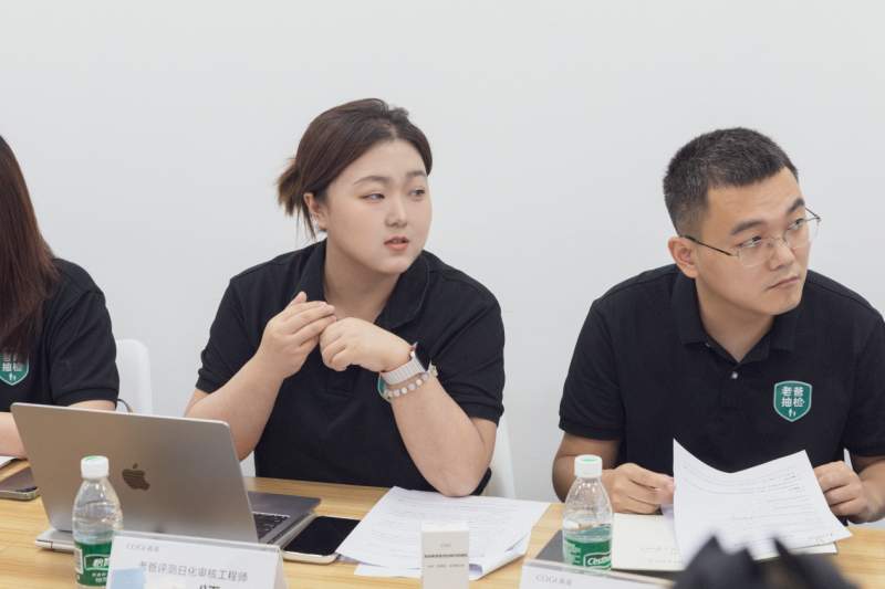 老爸抽检携手高姿共创新品，引领“灯塔计划”创新浪潮