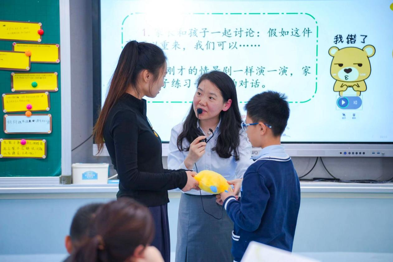 守护青少年心灵健康 专家齐聚浙江开“良方”