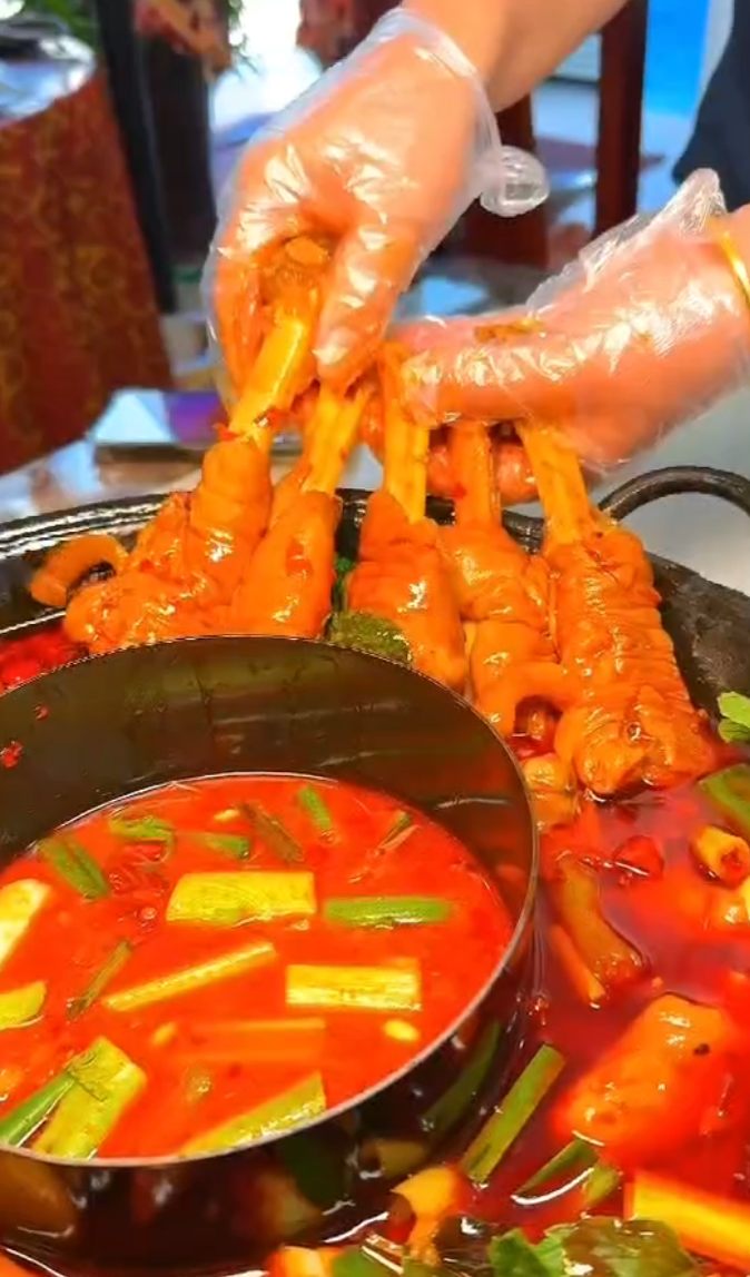 石阡县【舌尖上的美食】餐厅：小城香厨