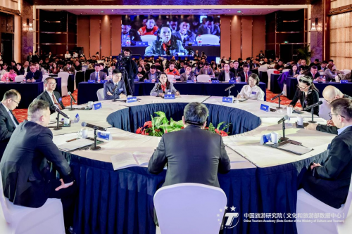 象外文旅荣膺2024旅游业先锋力量TOP 10，十里芳菲推动更多乡村实现美丽蝶变！
