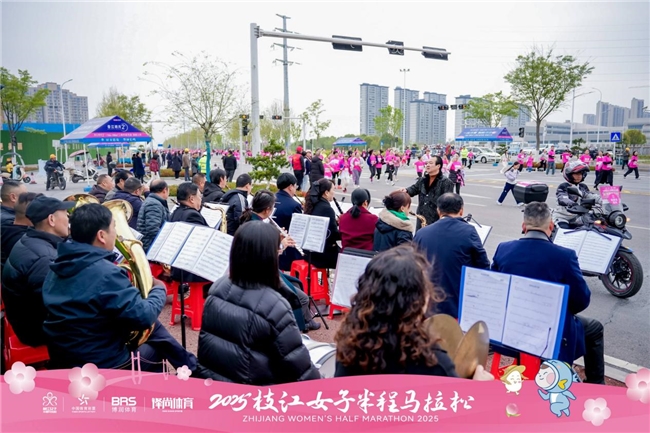 你的浮光桃影项链已到货！燃爆朋友圈九宫格