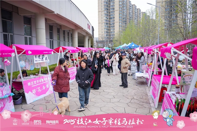 你的浮光桃影项链已到货！燃爆朋友圈九宫格