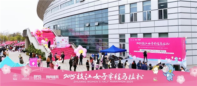 你的浮光桃影项链已到货！燃爆朋友圈九宫格