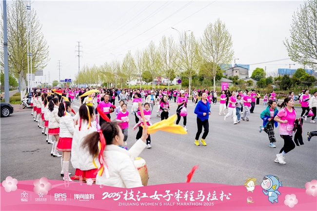 你的浮光桃影项链已到货！燃爆朋友圈九宫格