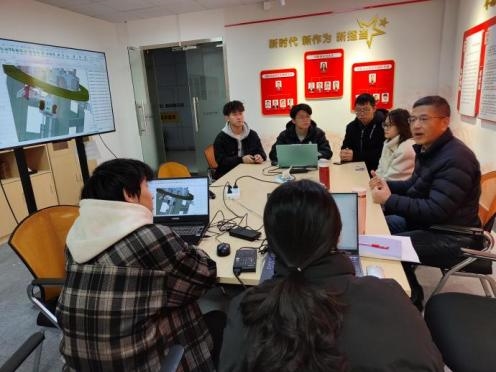 实地调研，解决企业微电机气隙难题