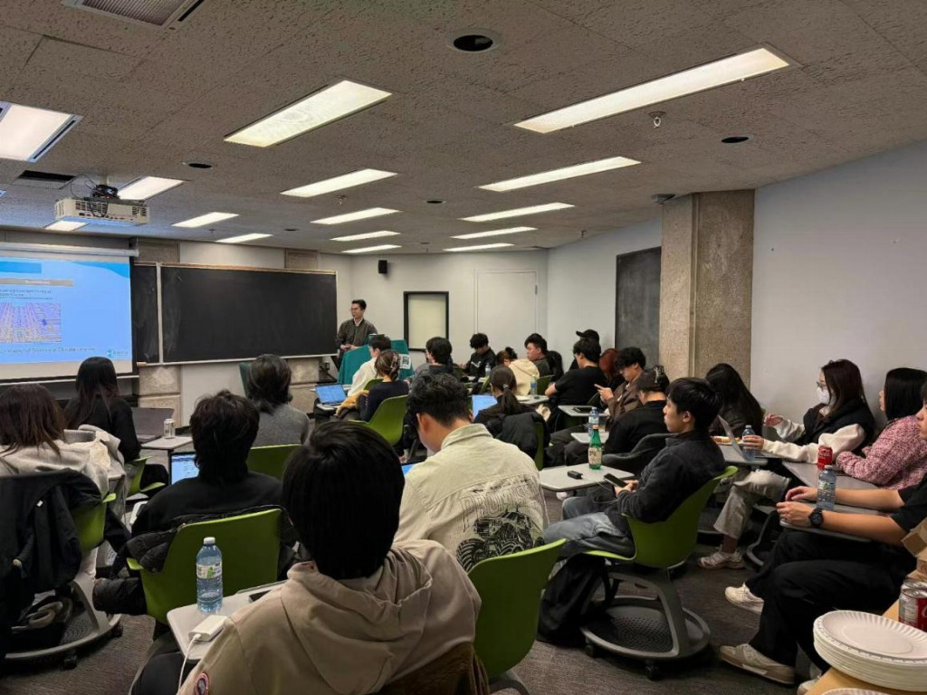 清柚教育加拿大申研讲座燃爆加拿大！千人参与，名校导师现场‘划重点’