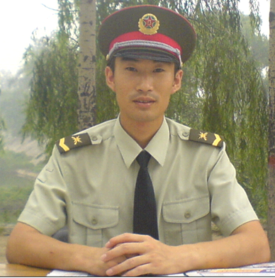 长城文化守护人—李春宇    用双脚踏寻长城遗迹  用双手拓印长城历史