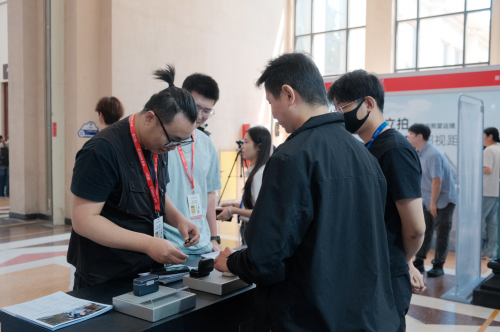 人气爆棚！猛玛闪耀第26届北京PE展，极影图传热卖