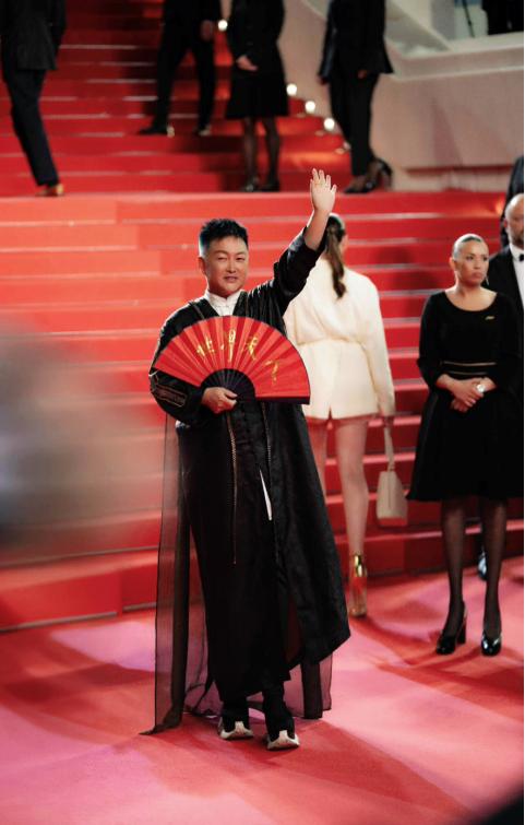 世界夫人创始人冯跃振戛纳以"世界夫人"架设中华女性全球舞台