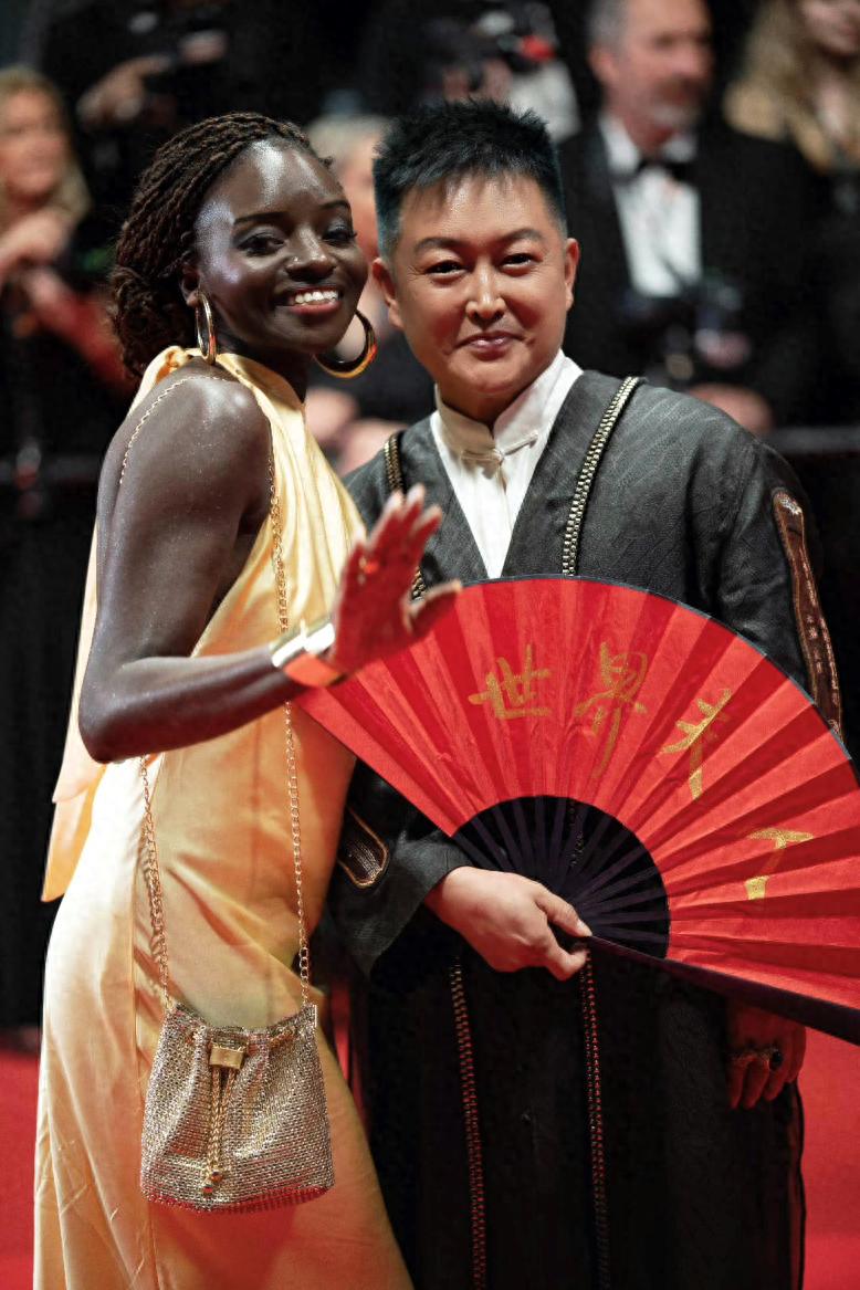 世界夫人创始人冯跃振戛纳以"世界夫人"架设中华女性全球舞台
