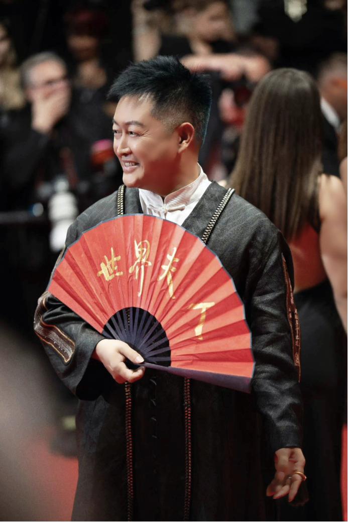 世界夫人创始人冯跃振戛纳以"世界夫人"架设中华女性全球舞台