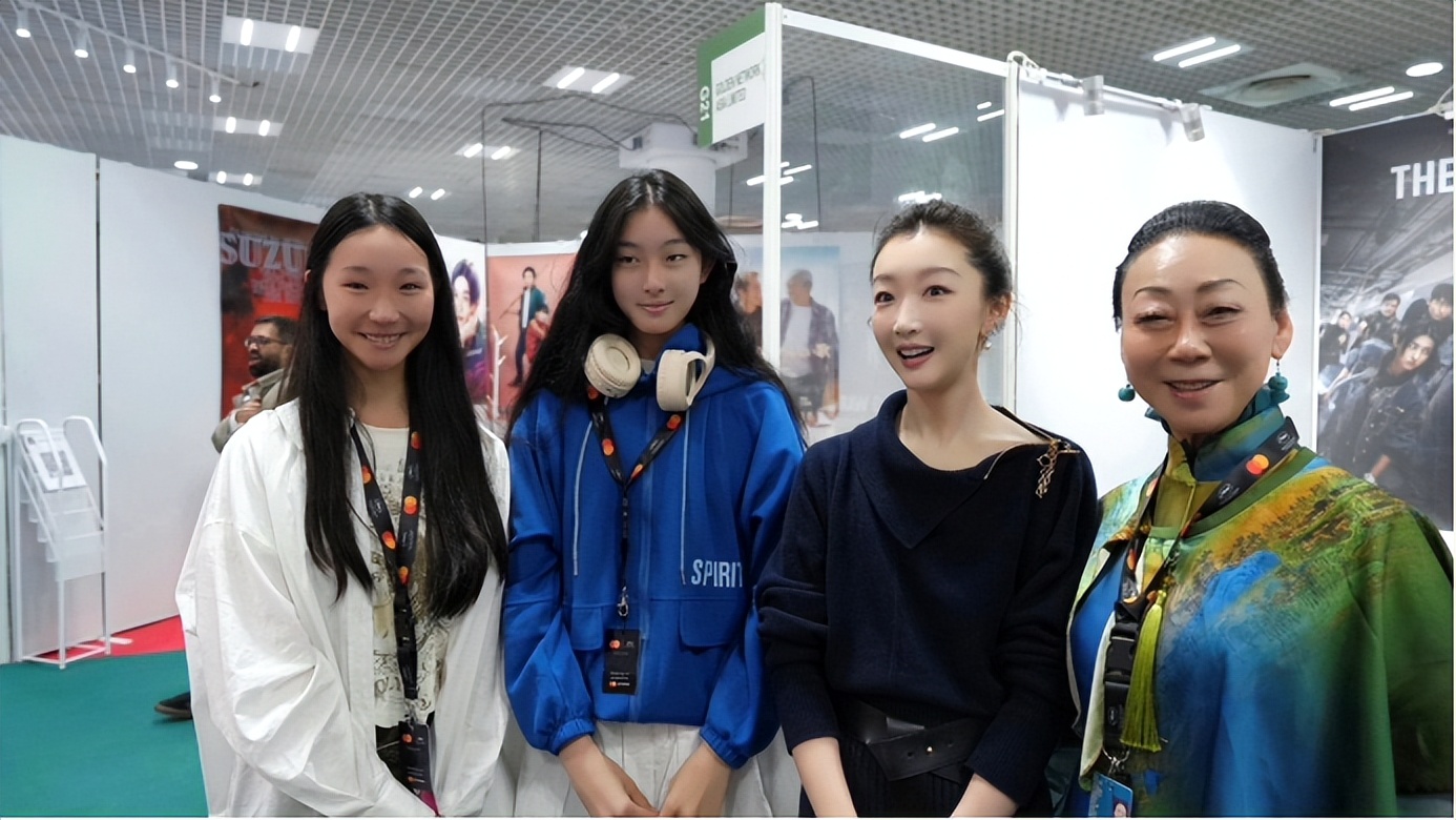 世界夫人创始人冯跃振戛纳以"世界夫人"架设中华女性全球舞台