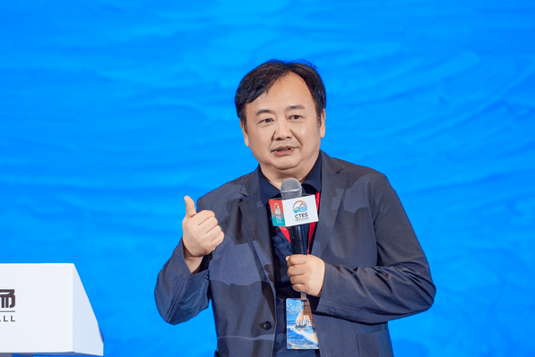 首届中国旅游企业家年会在厦门召开