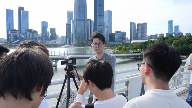深职大与乐其创新SmallRig共建影像场景创新实践营，探索产教融合新路径