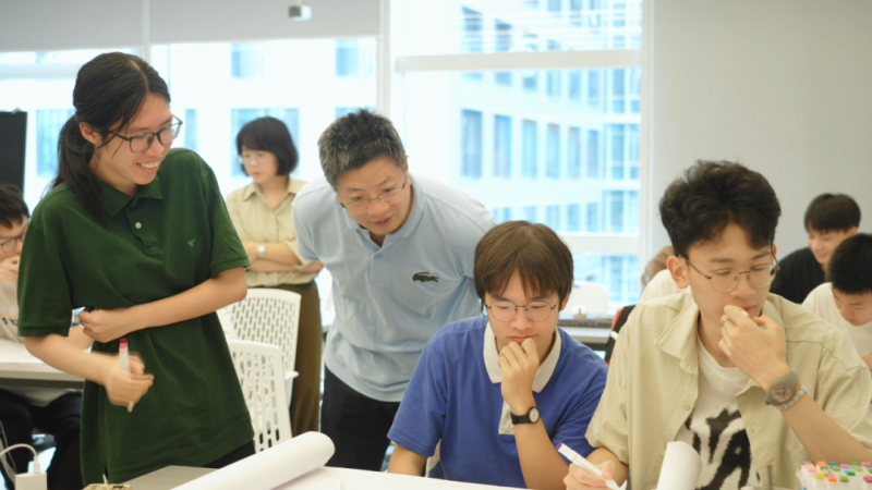 深职大与乐其创新SmallRig共建影像场景创新实践营，探索产教融合新路径