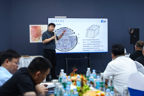 “圣”境始成，鲁地新生丨以“木”共创，圣象地板设计师联名计划正式官宣！