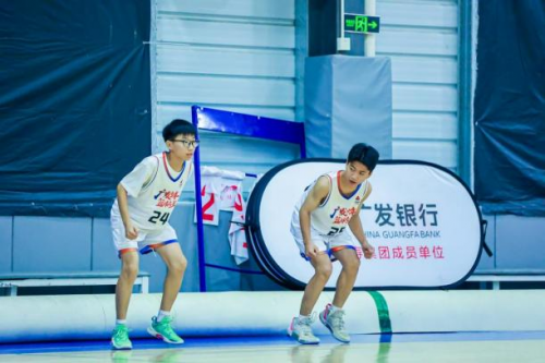 这份“成绩单”亮了！广发希望慈善基金17年温暖接力
