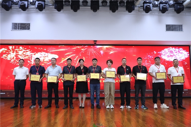 千喜鹤举办2025年经销商中秋答谢会，共谋健康食品产业新篇章