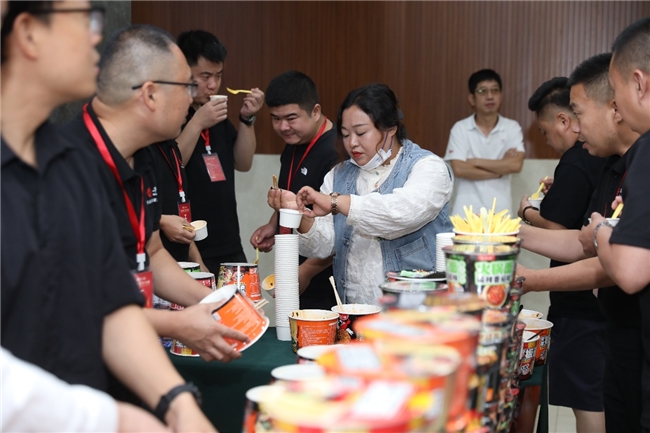千喜鹤举办2025年经销商中秋答谢会，共谋健康食品产业新篇章