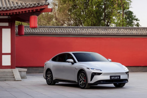 智能又安全！2025 东风奕派 eπ007 重新定义年轻人第一台车
