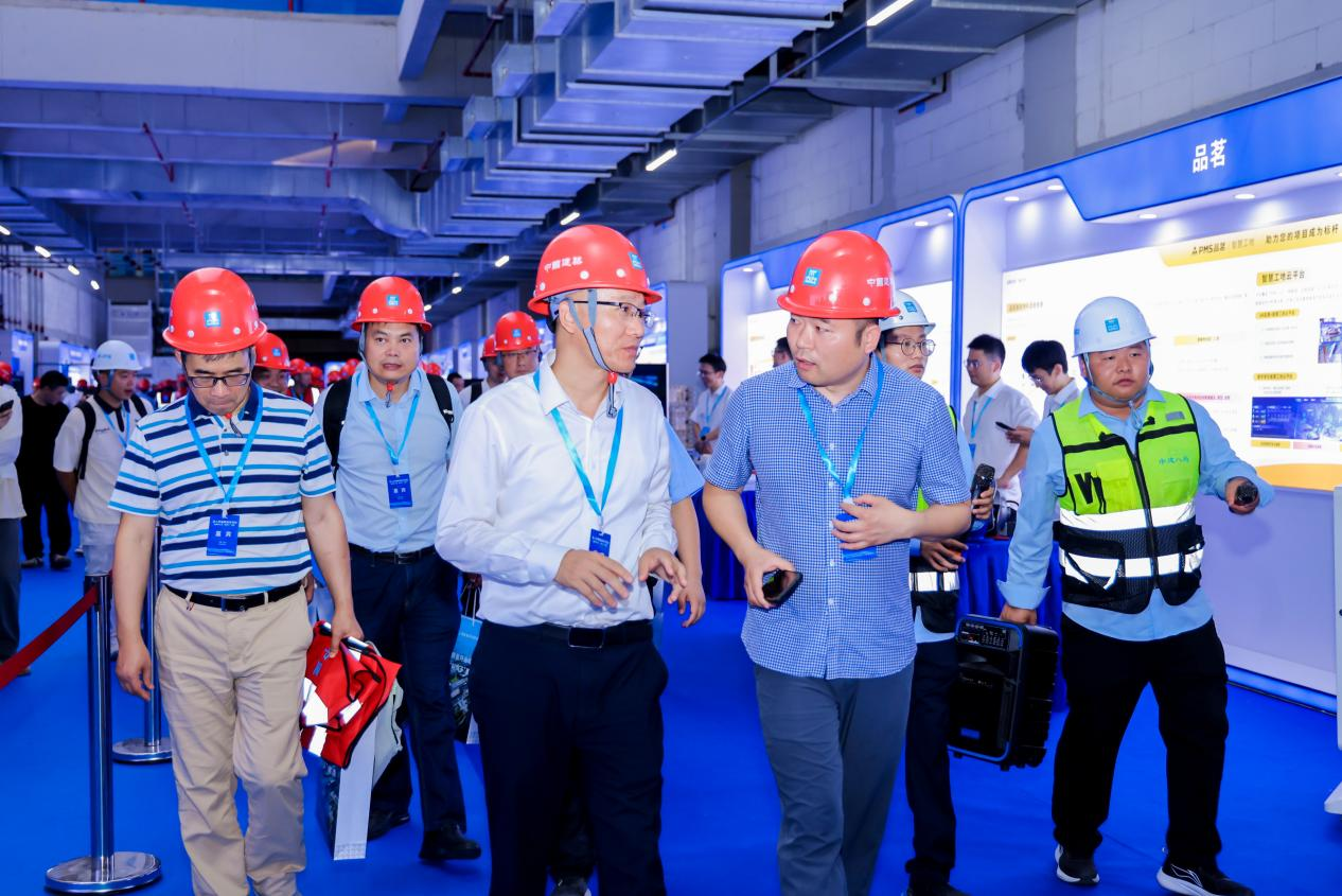 浙江省 “医疗好房子”工程质量现场观摩会在浙大一院（钱塘院区）项目现场召开