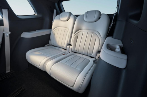 2026 款东风奕派 eπ008：20 万级家庭 SUV “省心款”，智能车机简单易上手，全家都会用