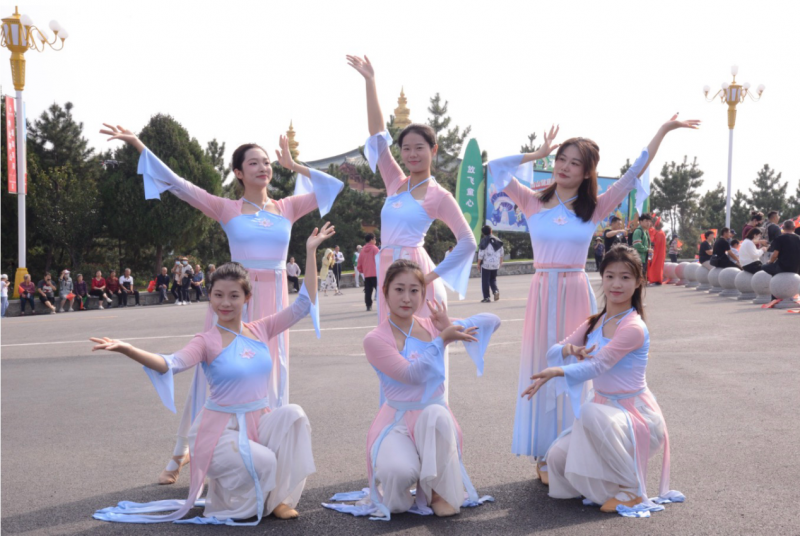 你来了吗？国庆首日龙口南山旅游景区精彩活动轮番上演！