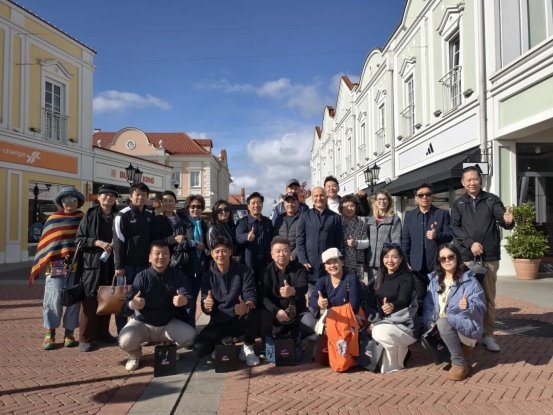 喜讯！华程国旅和影晟丝路共同圆满承办“庆祝联合国成立80周年中欧艺术交流活动”！