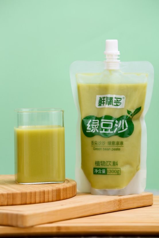 一口回到童年味：鲜氧多绿豆沙饮料领跑植物饮料赛道