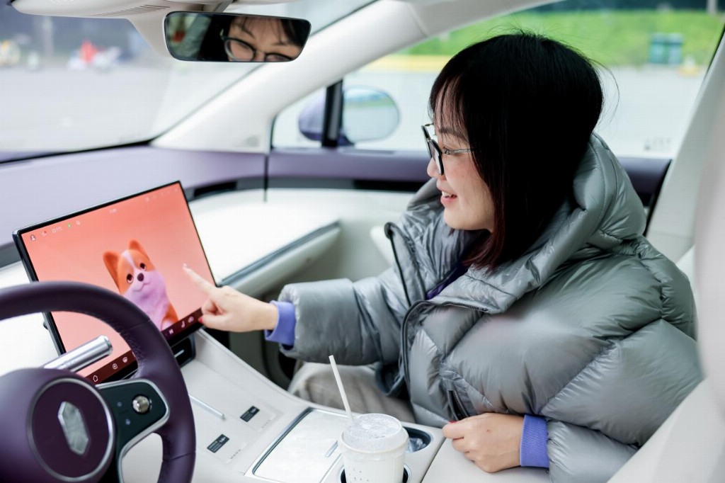 智界亮相中国年度车双城盛典 品牌2.0实力获专业媒体集中检验