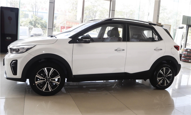 毕业两年通勤党喜提爱车，七万左右拿下2026款起亚奕跑