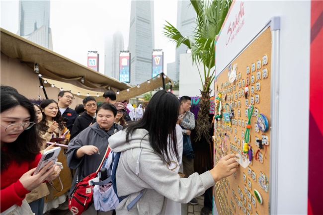 不出上海，漫步沙特！沉浸式“沙特小镇”登陆东方明珠，持续至11月15日