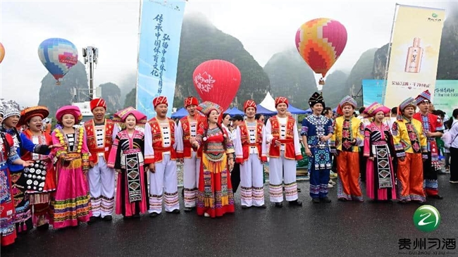 山水画廊间、奔跑品习酒| 2025“金钻习酒”美丽中国·全民健身跑（广西·桂林站）漓江畔活力开跑