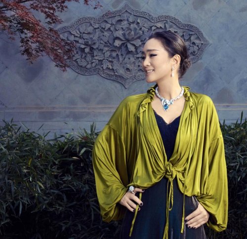 平衡的艺术：巩俐与卡地亚的美学对话