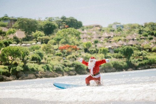 与巴厘岛四季度假酒店开启节日季庆典，奏响可持续的心灵狂想曲