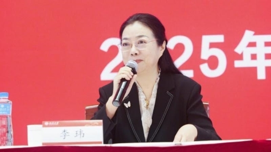 北京大学高校骨干教师科研素养提升与新媒体和AI应用研修班（第五期）在北京大学隆重开班